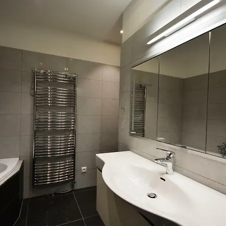 Klamovka Park Apartment Апартаменты