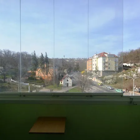 Апартаменты Klamovka Park Apartment *